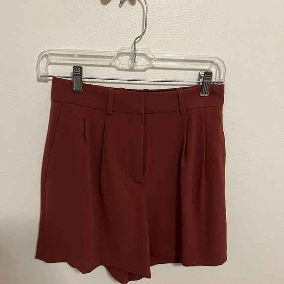 Babaton Aritzia Burgundy Trouser Shorts size 2 - Picture 1 of 2